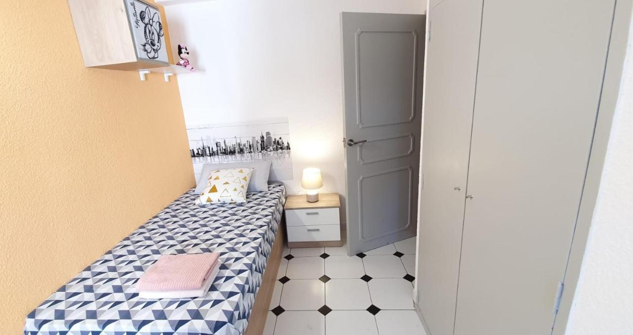 Encantadora Vivienda En El Paseo Maritimo De Salou Kültér fotó